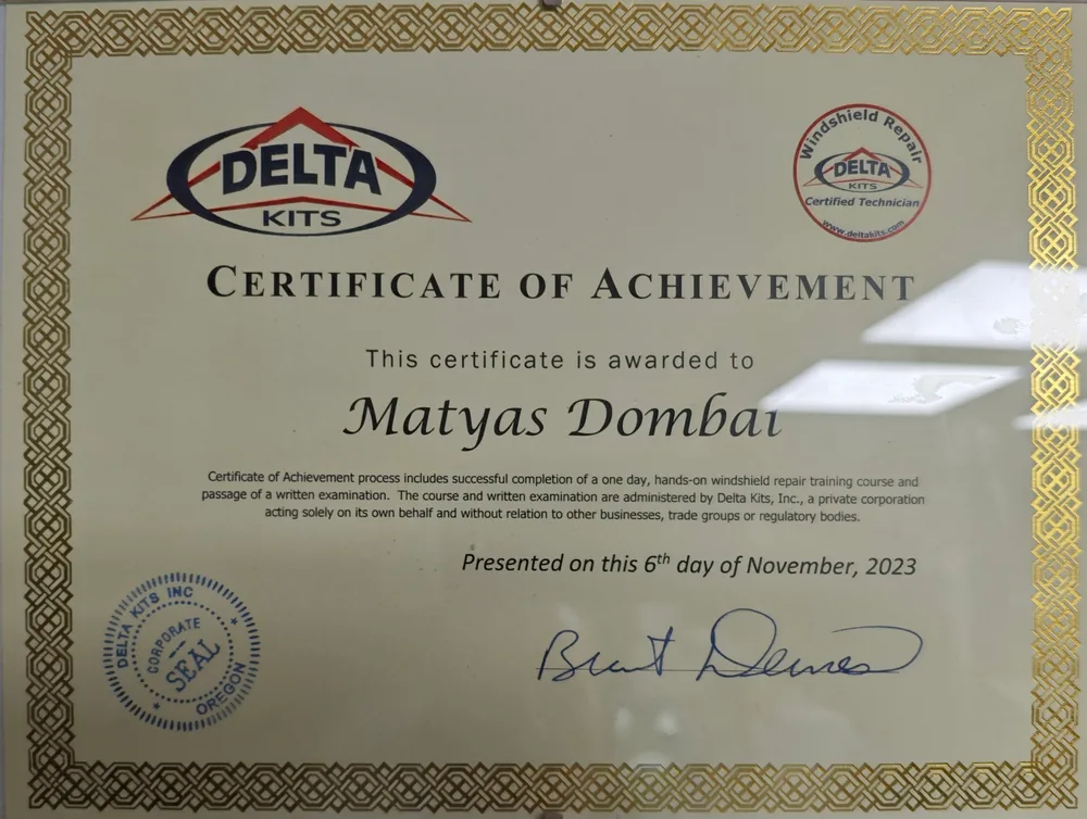Delta Kits (USA) Certificate of Achievement – Dombai Mátyás minősített szélvédőjavító technikus, 2023